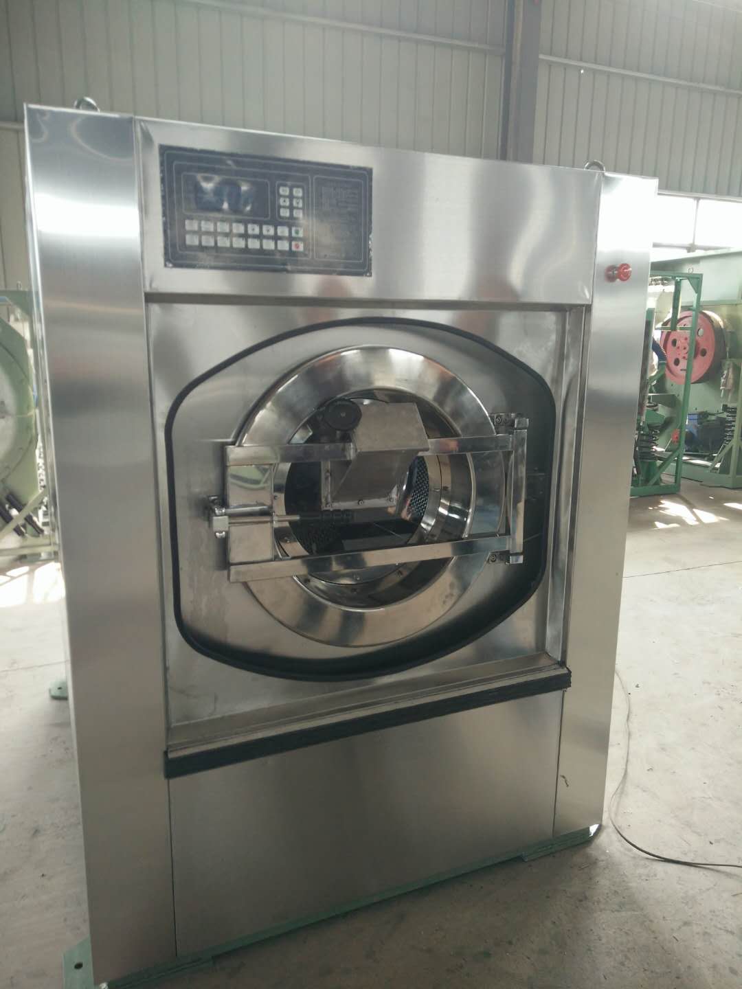 各种类型的工业洗衣机都是什么样的结构